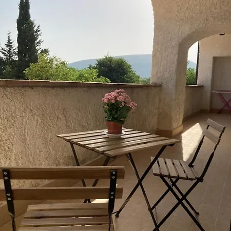 Lägenhet Masseria Le Zavattole Sasso (Caserta)
